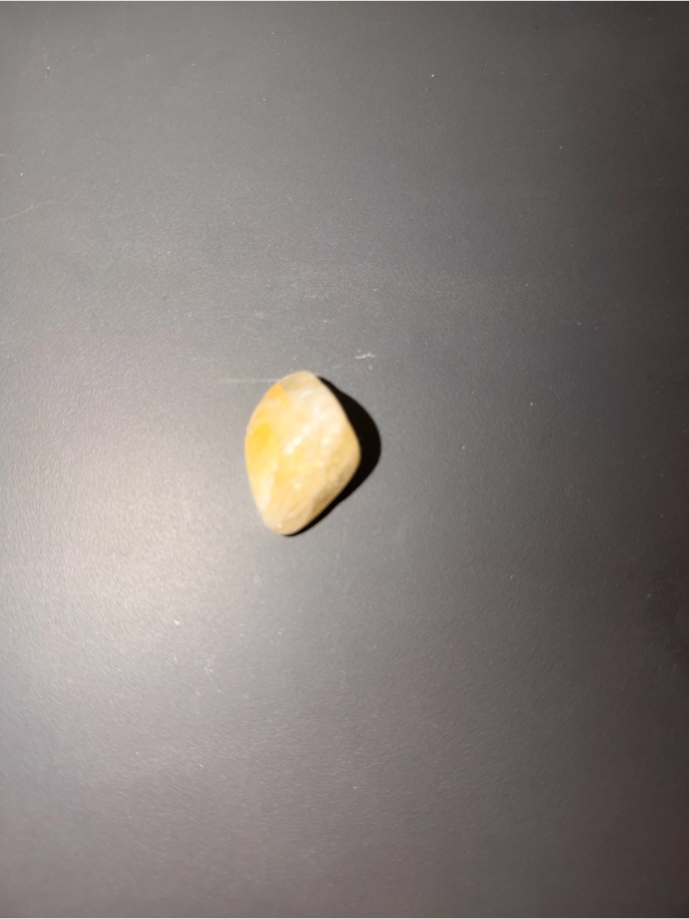 Natural Yellow Tumbled Stone for Reptile Habitats